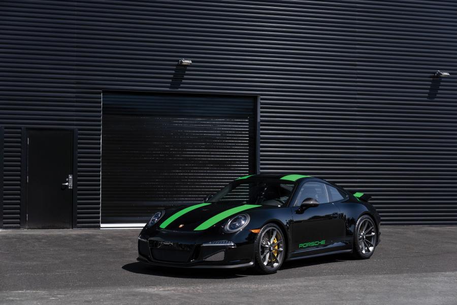  Porsche 911 R (991) 2016 года  (NA) (фото 27 из 40)